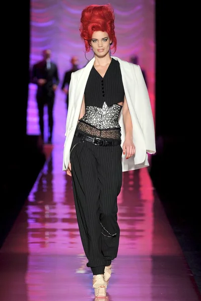 Look 6